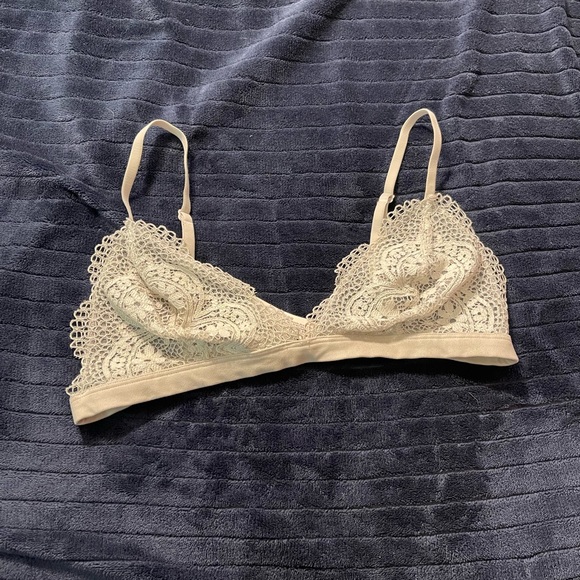 Victoria secret Bralette - Picture 1 of 4